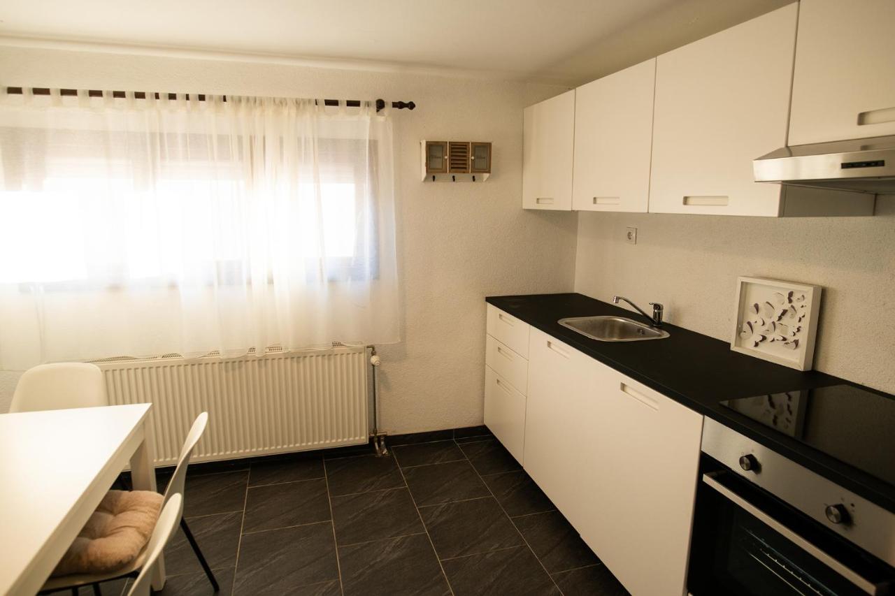 Salas 318 - B&B Farm Experience Brodski Drenovac Quarto foto